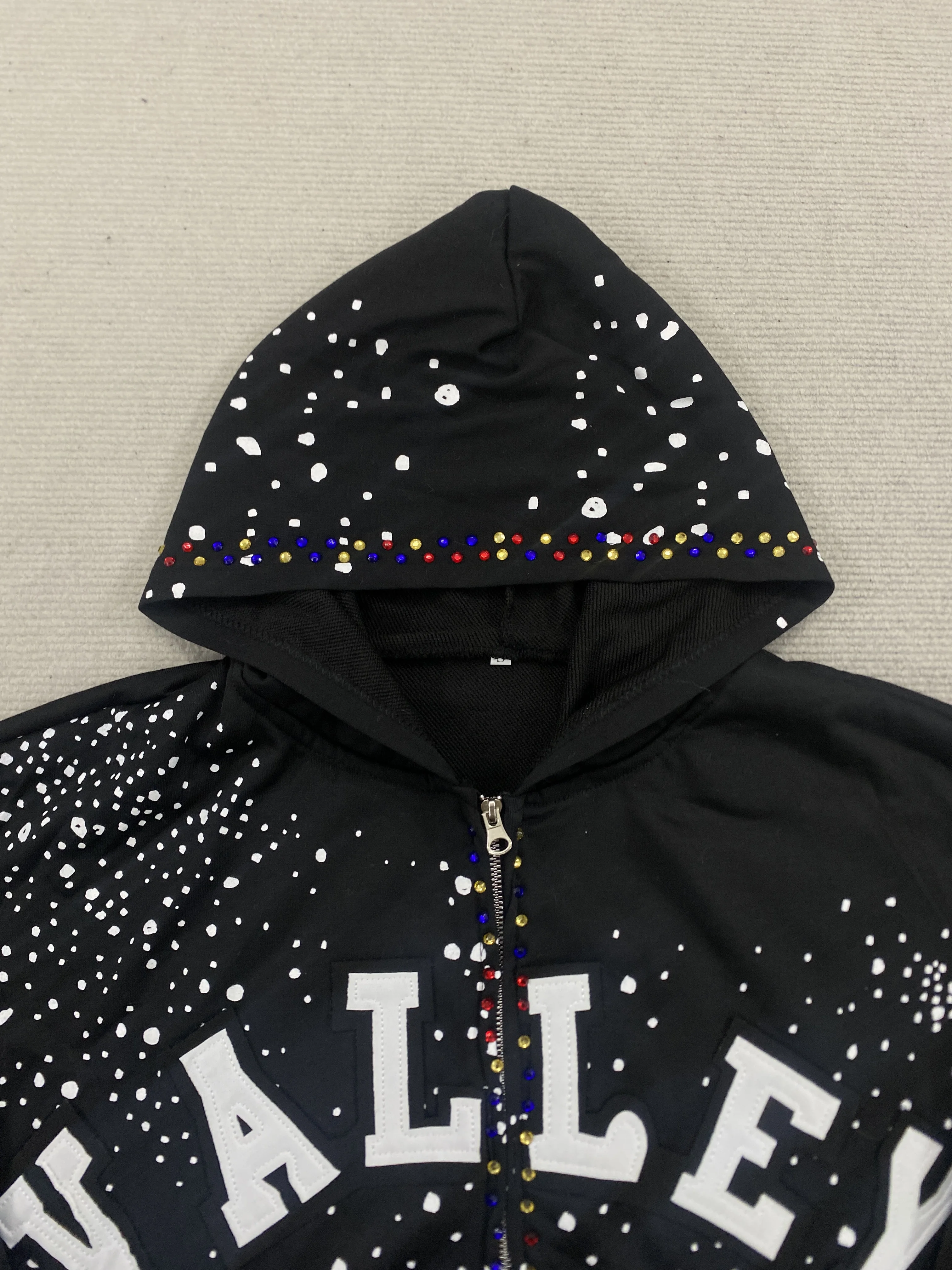 American Hip Hop All Over Whit - Embroidery Zip Up Hoodie 评论和价格