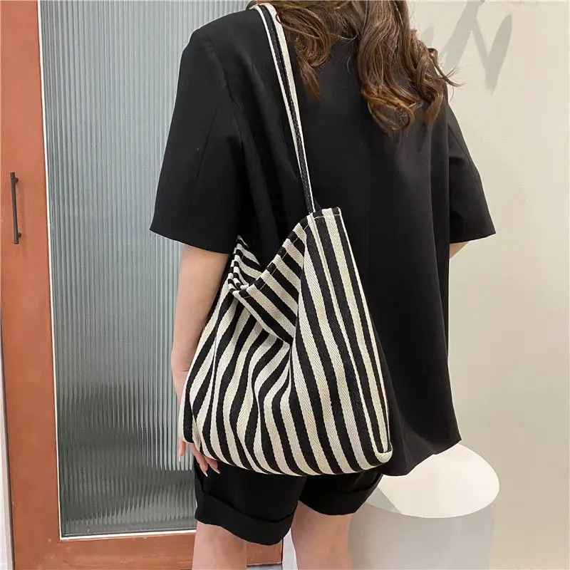 

Large Capacity Shopping Canvas Bag Ins Korean Handbag Women Shoulder Bags Portable Underarm Simple Striped Totes Female