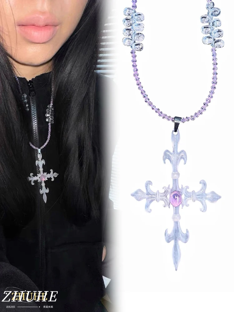 

ZHUHE The Iris Cross Necklace In The New Gothic Style Is A Jewelry Accessory For Men And Women And A Party Gift