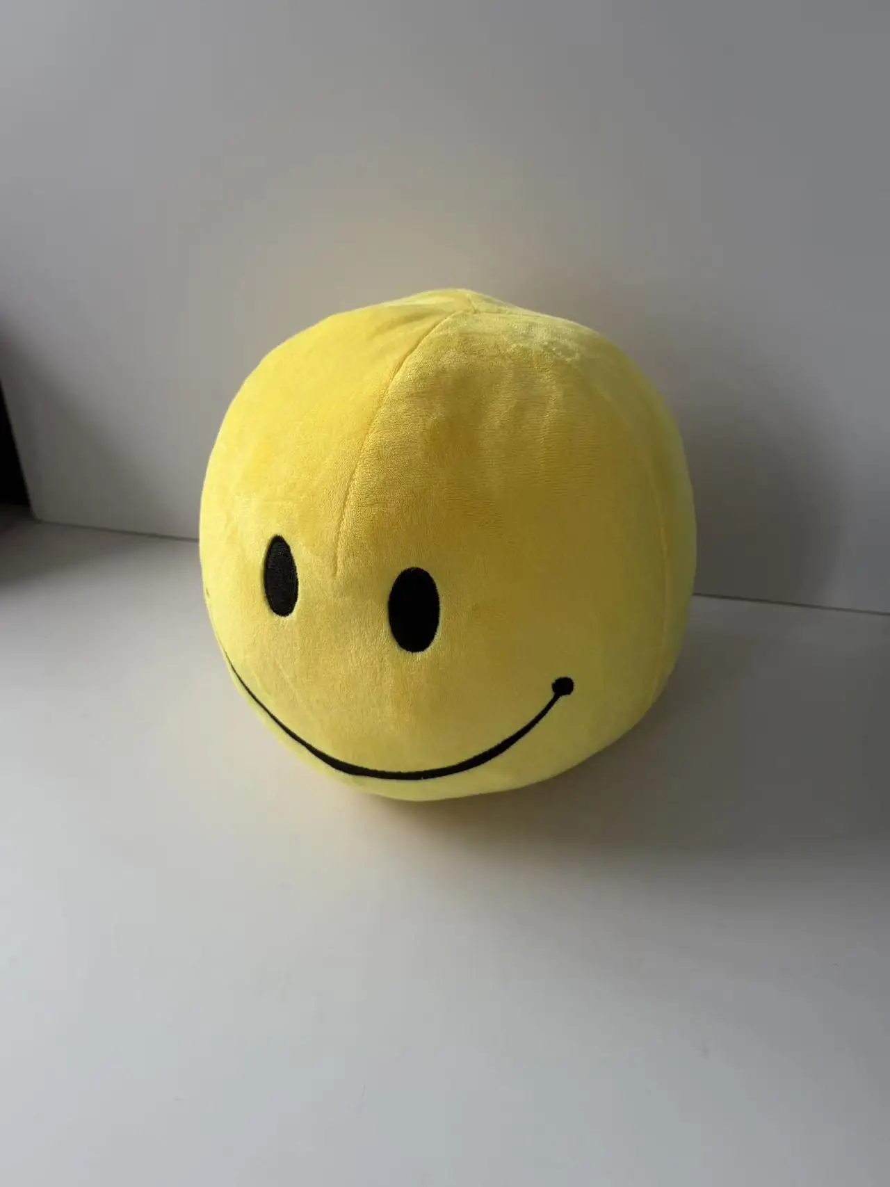 Neues 25cm Verity Plüschtier aus PP-Baumwolle, Stoffpuppe, Horrorspiel-Merchandise, Sammlerstück, Fan-Merchandise, Geschenk, gruselig-süßes Design. – Detail 11