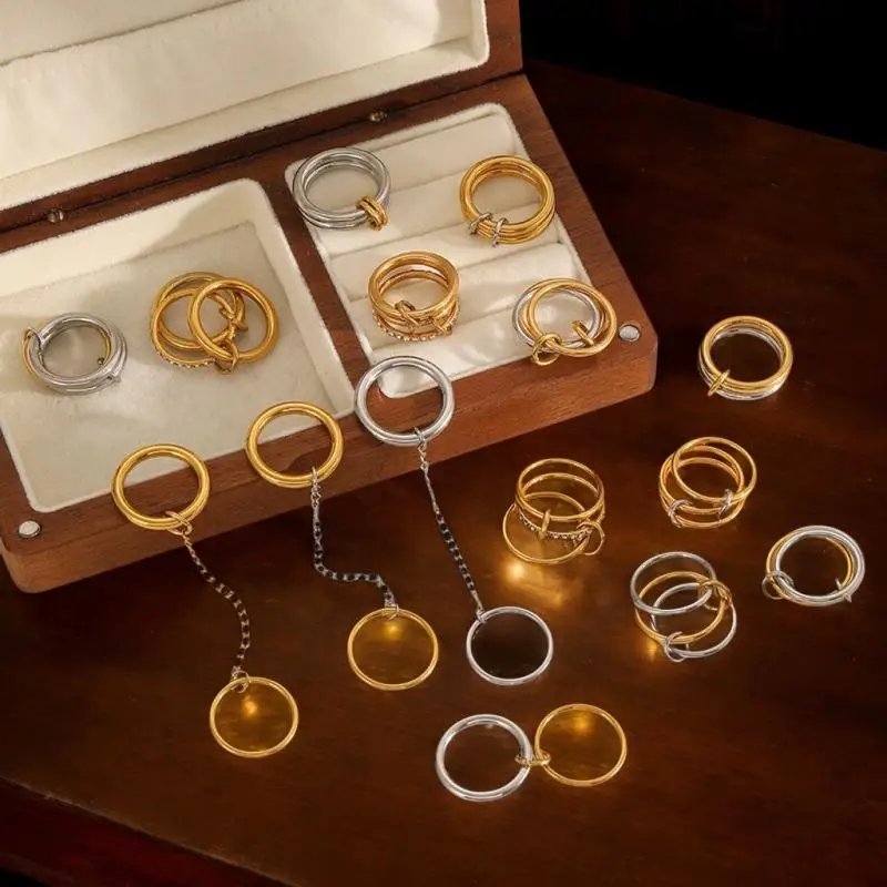 Модное уникальное женское кольцо из нержавеющей стали 2025 года — водонепроницаемое золотое, полый нерегулярный геометрический дизайн, очаровательные ювелирные изделия