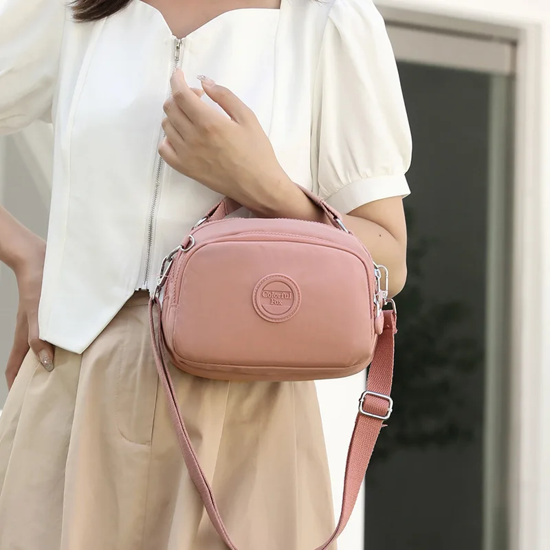 

New fashion mobile phone bag for women, multi-layer simple hand-held shoulder bag, waterproof crossbody bag designer luxury vip