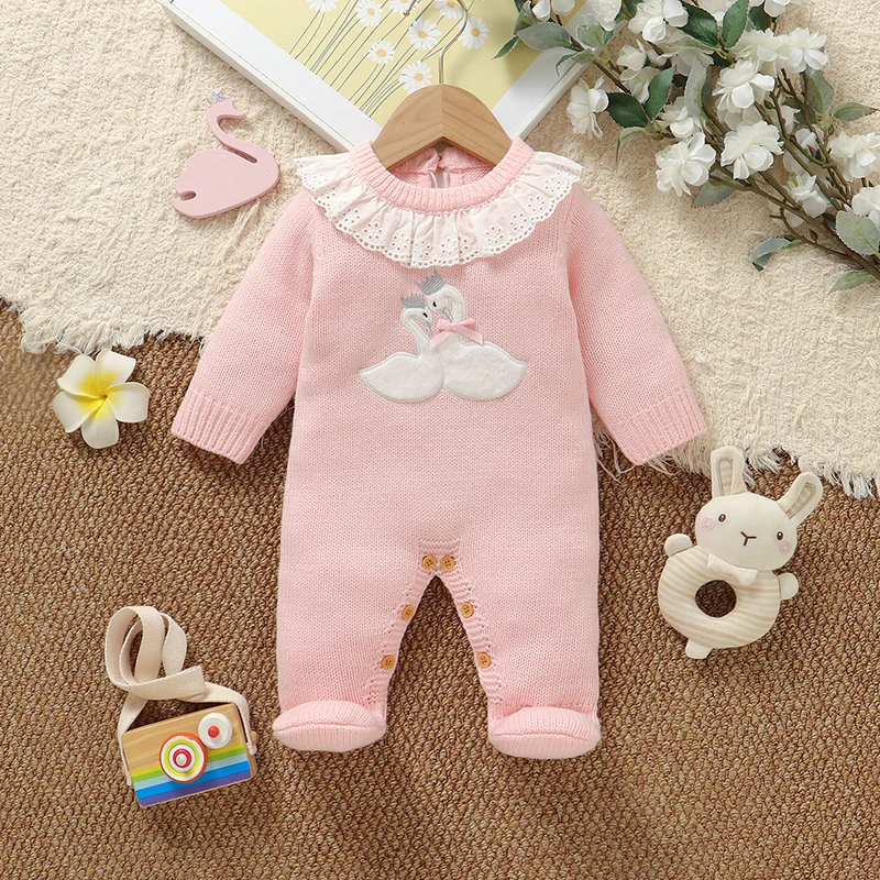 

Вязаный комбинезон для новорожденных девочек, с длинными рукавами, с закрытыми ножками, теплый, для детей 0-0 месяцев, милый комбинезон-слип с мультяшным лебедем