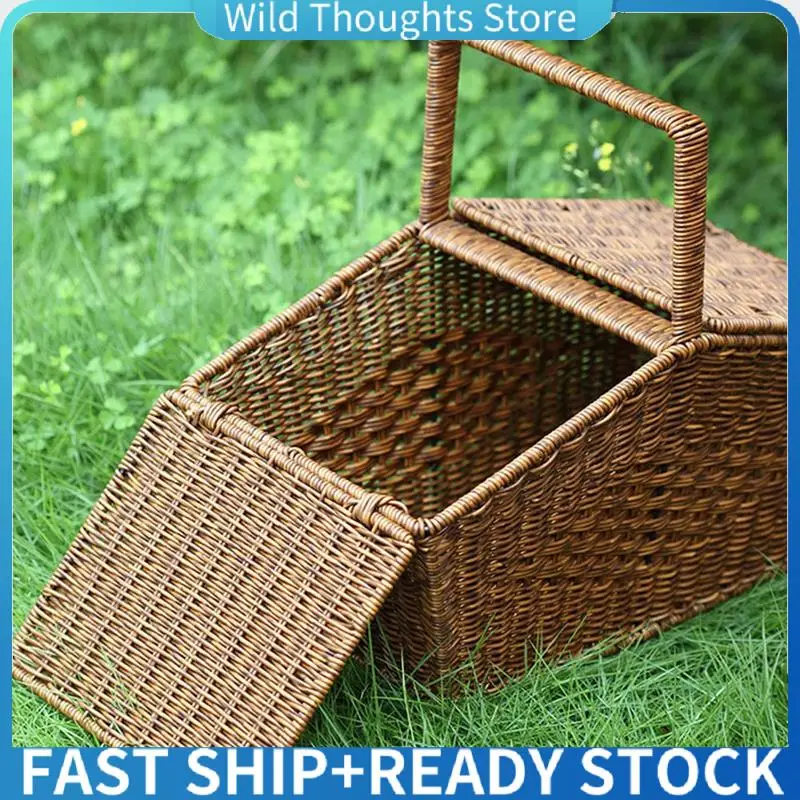 

Pastoral Style Hand Basket With Lid Imitation Rattan Woven Picnic Basket Fruit Snacks Sundries Storage Basket-[Qahk]