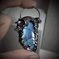 YEEVAA Halloween Vintage Style Skull Labradorite Geometric Silver Plated Pendant for Women