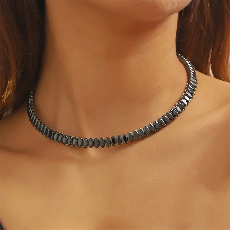 Simple Black Silver Color Choker Necklaces for Women Geometric Zircon Torques Necklaces Party Weddings Jewelry
