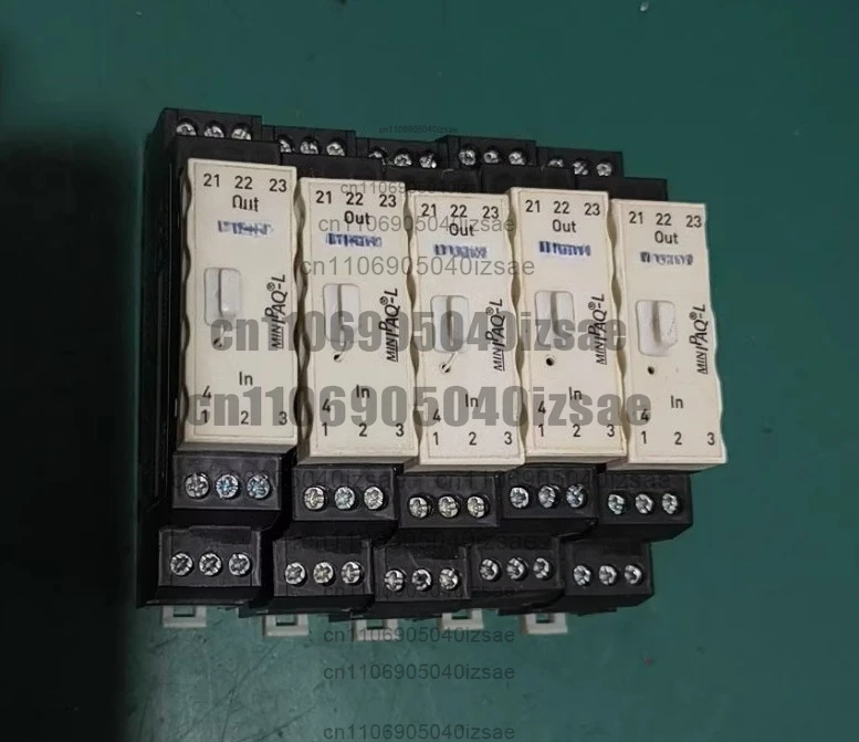 1 convertidor de señal de temperatura MIN IPAQ-L, probado OK