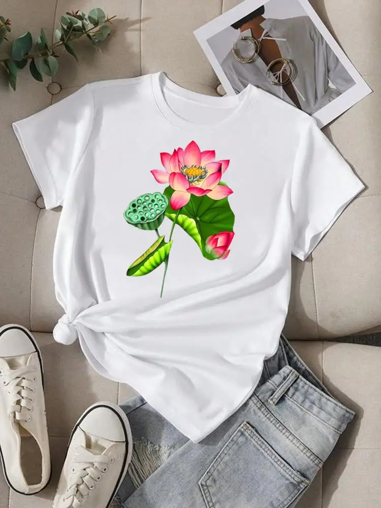 Camiseta com decote em O feminino, roupa feminina, estilo floral, libélula, estampa aquarela, topo gráfico, moda casual, manga curta