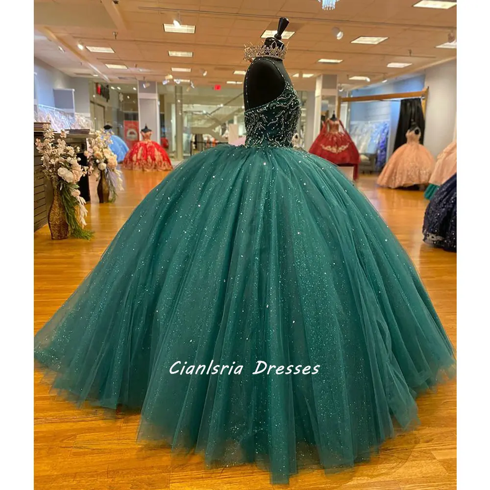 Smaragdgroen Spaghettibandjes Baljurk Quinceanera Dress Kralen Crystal Lovertjes Vestido De 15 Anos Sweet 16 Prom Party Gown