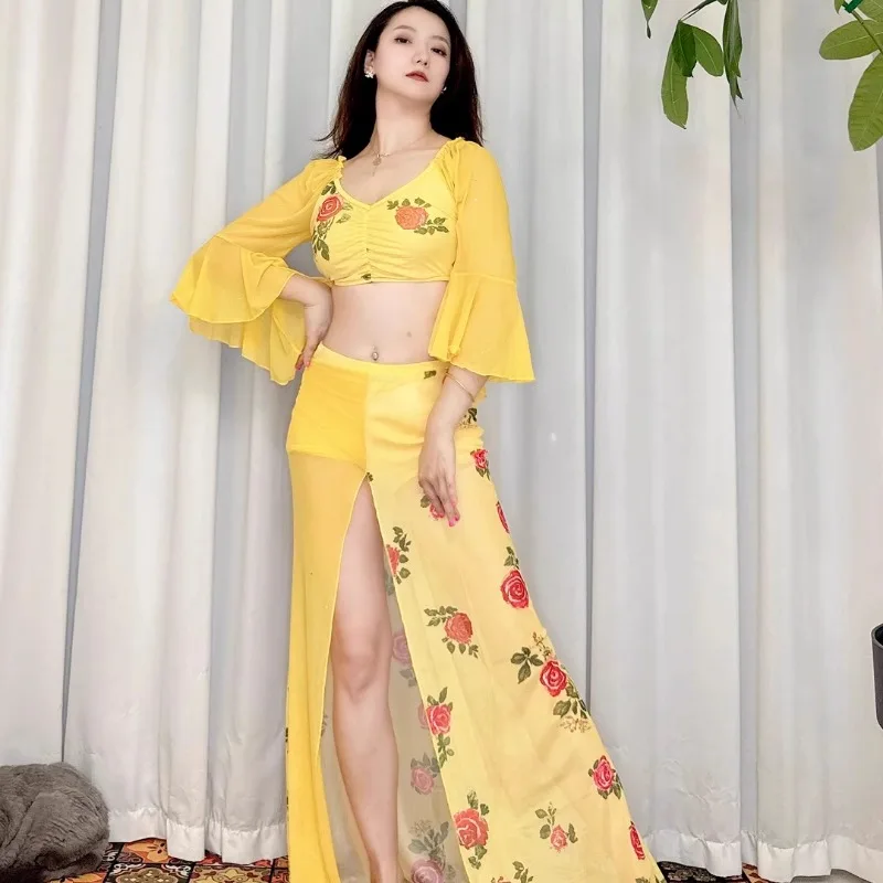 

Customized Belly Dance Costumes Practice Dress 2025New Oriental Dance Dress Yellow Bottom Rose Trumpet Sleeves Elegance Clothing