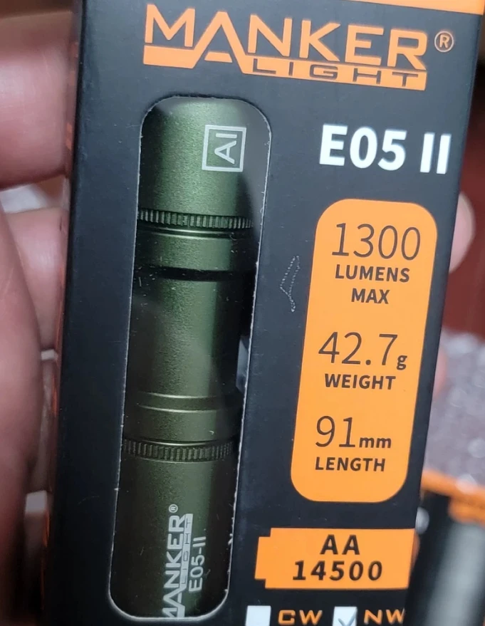 Lanterna com bateria EDC Manker E05-ll 14500