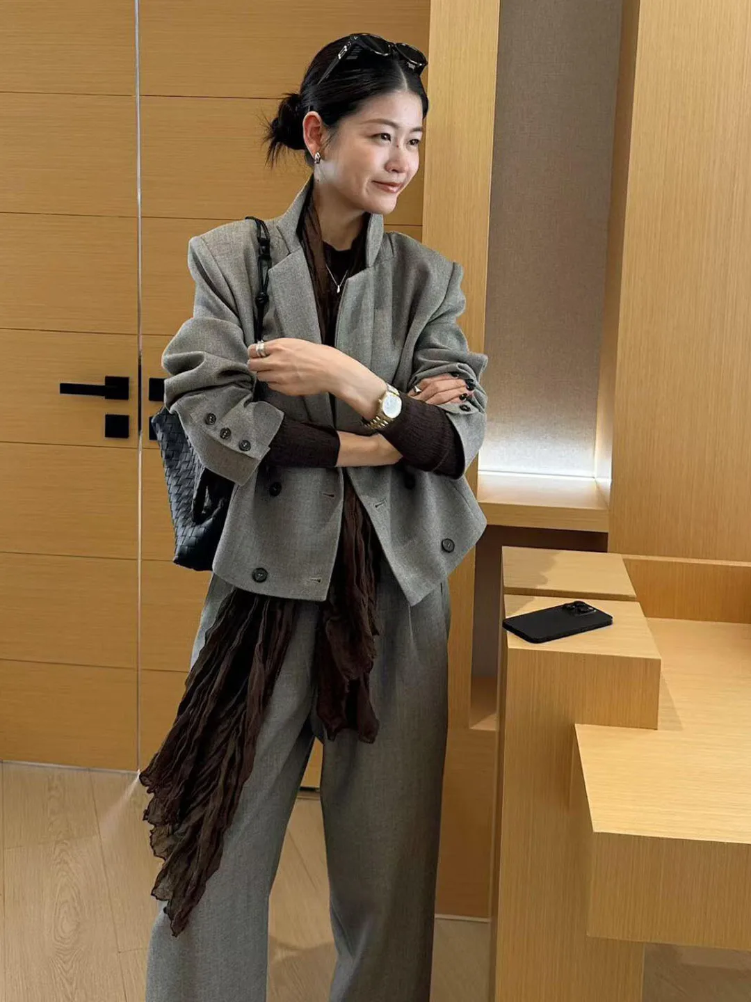 Fashionable Retro Money Style Women's Suit Set Autumn Winter Commute Short Coat Long Pants Two-Piece Set Simple Casual Wear