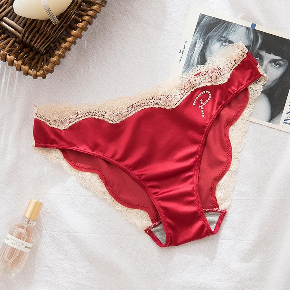 

Breathable Sexy Rhinestone Cotton Crotch Intimates Women Satin Panties Letter Korean Underwear Lace Briefs