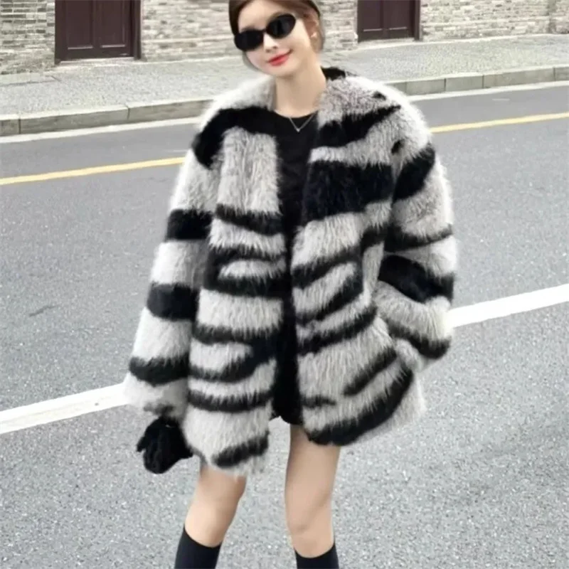 Zebra Patterned Faux Fur Retro Fur Coat For Women 2024 New Loose Korean Version For Young Niche Loose High-end Commuting WLF