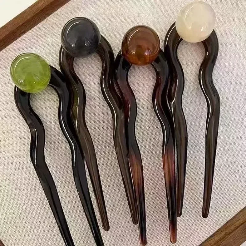 Thumbnail 3 - #72 Latest Hair Clips Offers