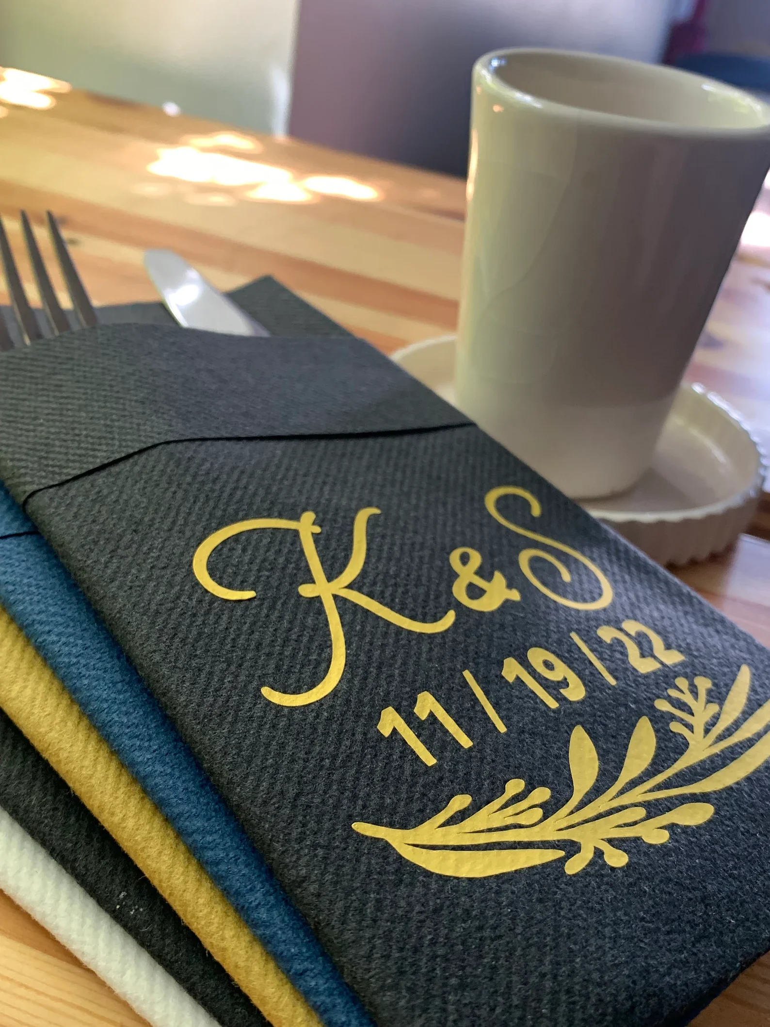 

50pcs Personalized printed Airlaid Napkin, Perfect Size Linen-Like Handmade Disposable, Pocket wedding napkins for reception or