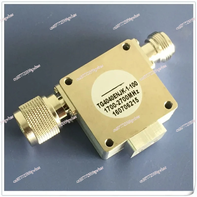 

RF Coaxial Isolator with Multiple Frequency Bands Available At 300MHz-6GHz