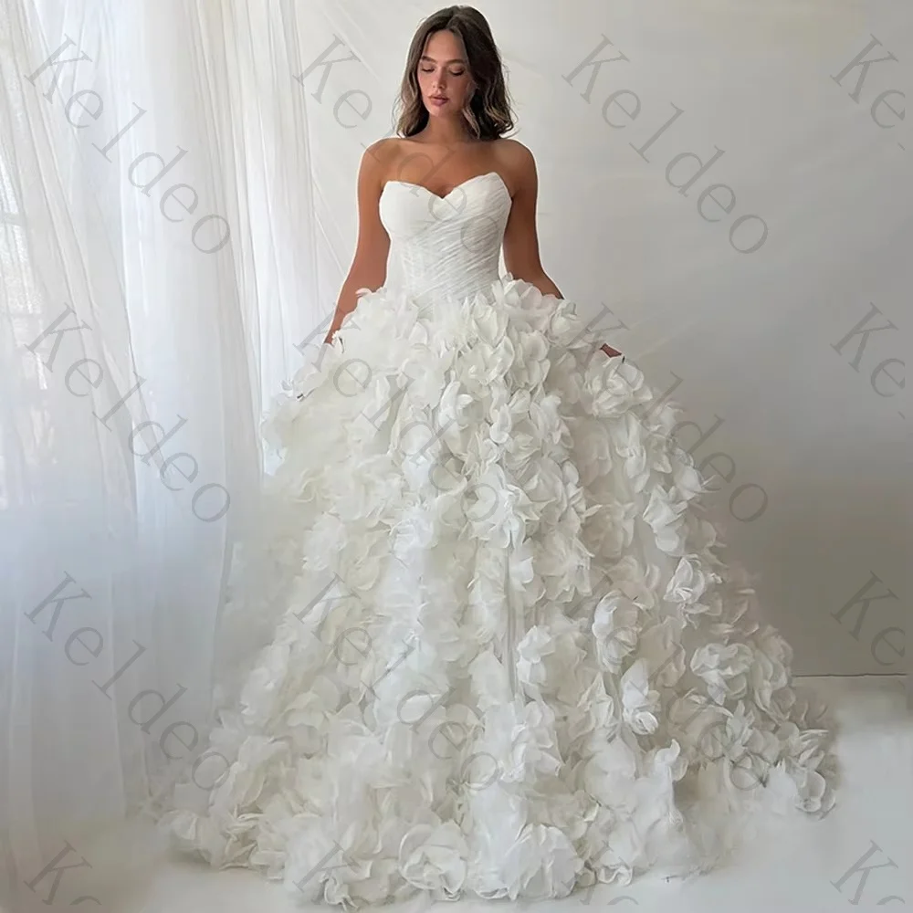 Customized Elegant Sweetheart A-line Sleeveless Wedding Dresses Sexy Handmade Flowers Ruched Open Back Floor-Length Bridal Gowns