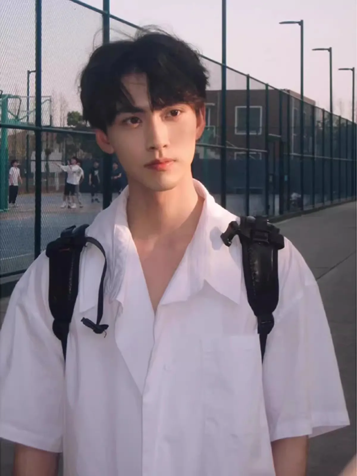Pure White Short Sleeve Men's Shirt Simple Summer Harajuku Style Seven Sleeve High End Half Sleeve Jacket Youth Fashion Trend