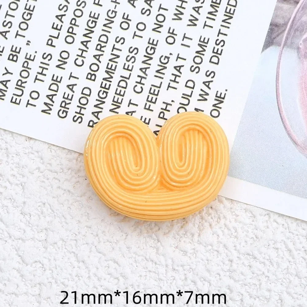 8/16/24pcs Shiny Cartoon Bear Bread Resin Flatback Charms Non-Magnetic DIY Decorative Crafts for Phone Case Hairpin Scrapbooking