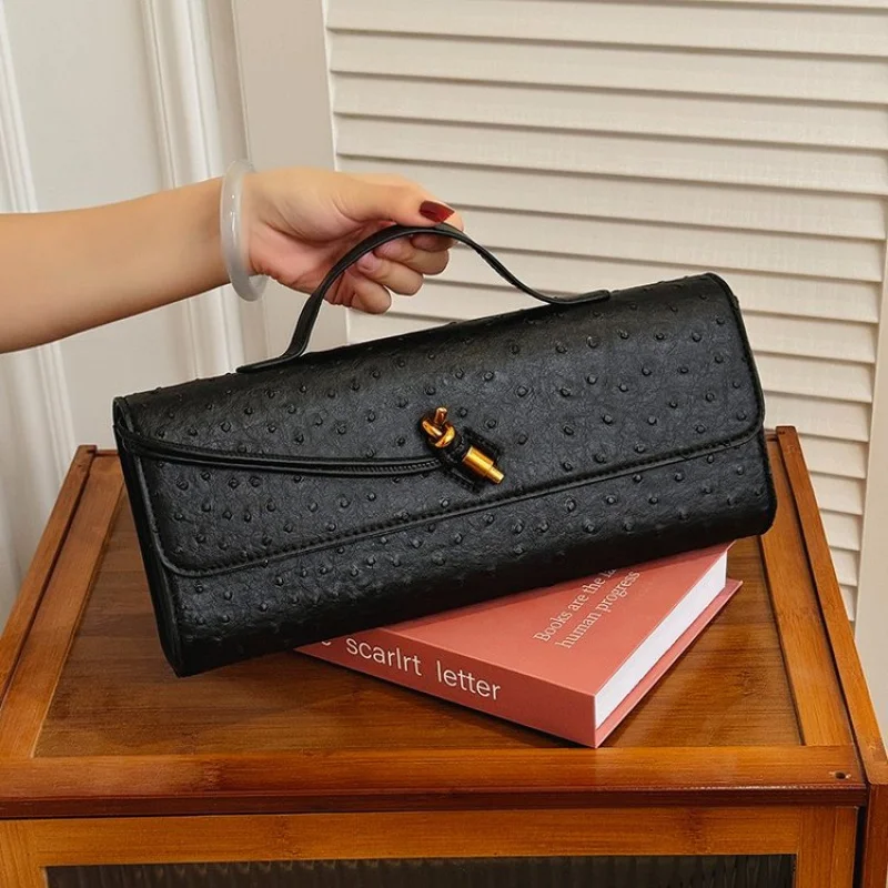 حقيبة يد نسائية عصرية مصنوعة من جلد مارتن المطبوع مع طراز يومي أنيق وخفيف الوزن من مالطا