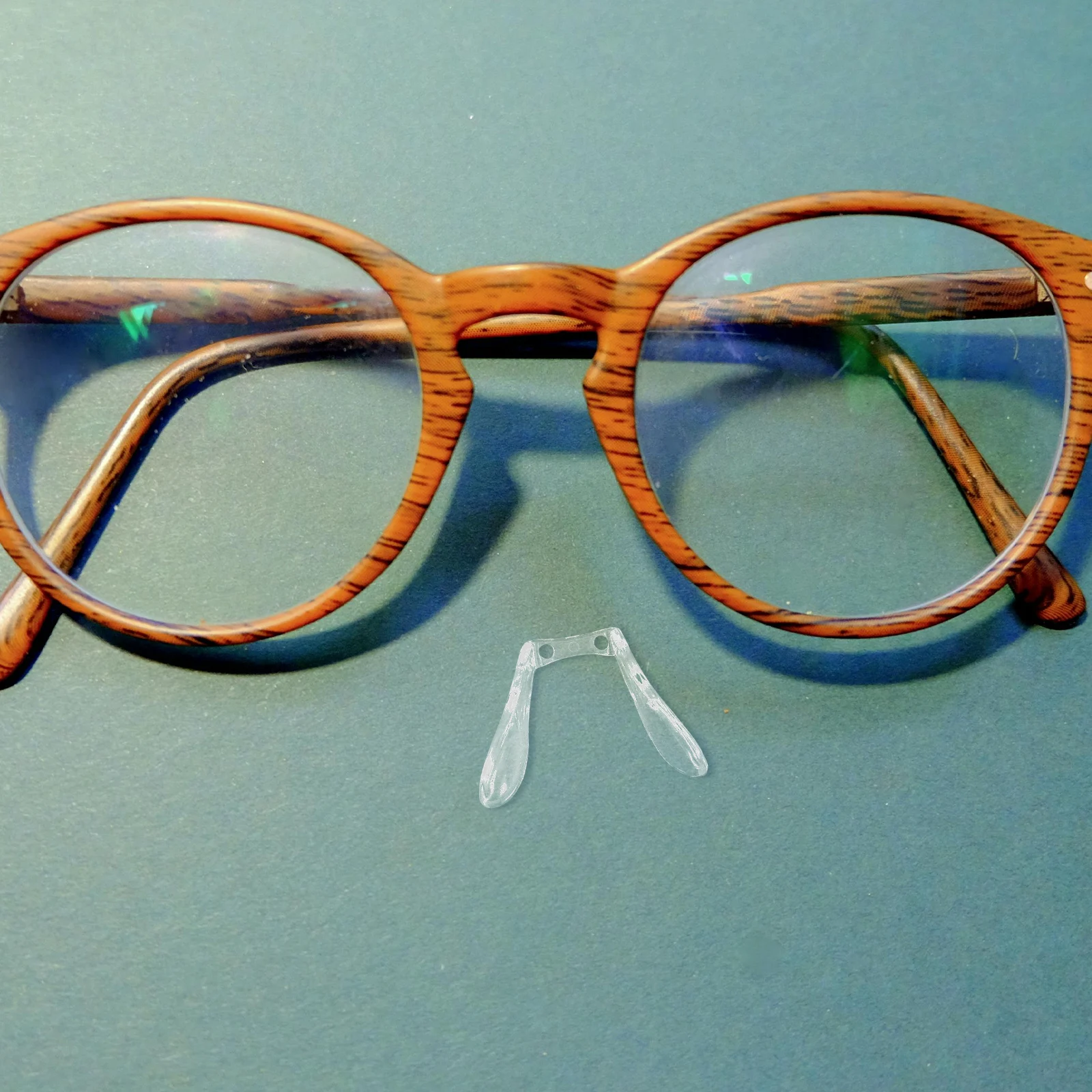 

4pcs Transparent Eyeglass Pads Replacement Screw In Anti Slip Glasses Bridge Pad Lightweight Nose Bridge Support For All