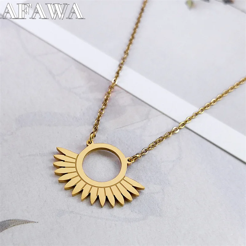 Bohemia Sun Pendant Necklace for Women Stainless Steel Gold Color Aesthetic Flower Chain Jewelry Wedding Party Gifts N9692S02