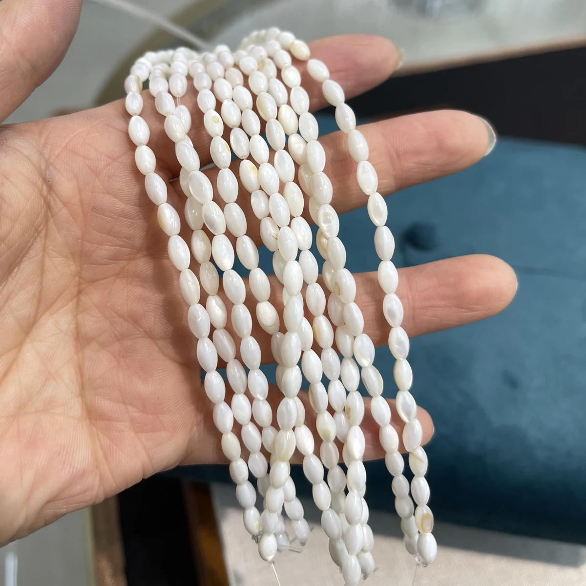 Natural Shell Rice Shaped Imit - огляд і ціна Natural Freshwater Pearl Strand Loose Beads