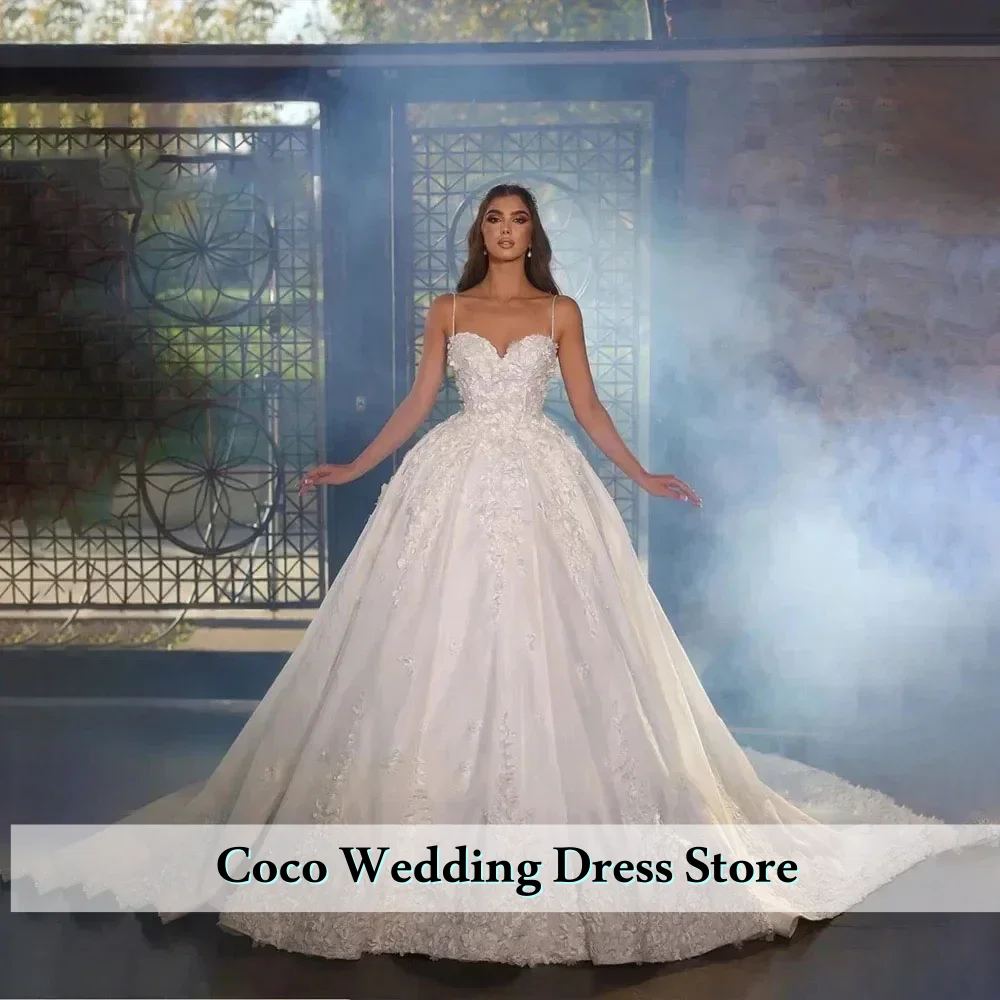 Customized Gorgeous Thin Shoulder Straps Sweetheart Neck Up Back Pearls Flowers Lace Bridal Wedding Dresses Vestido De Novia