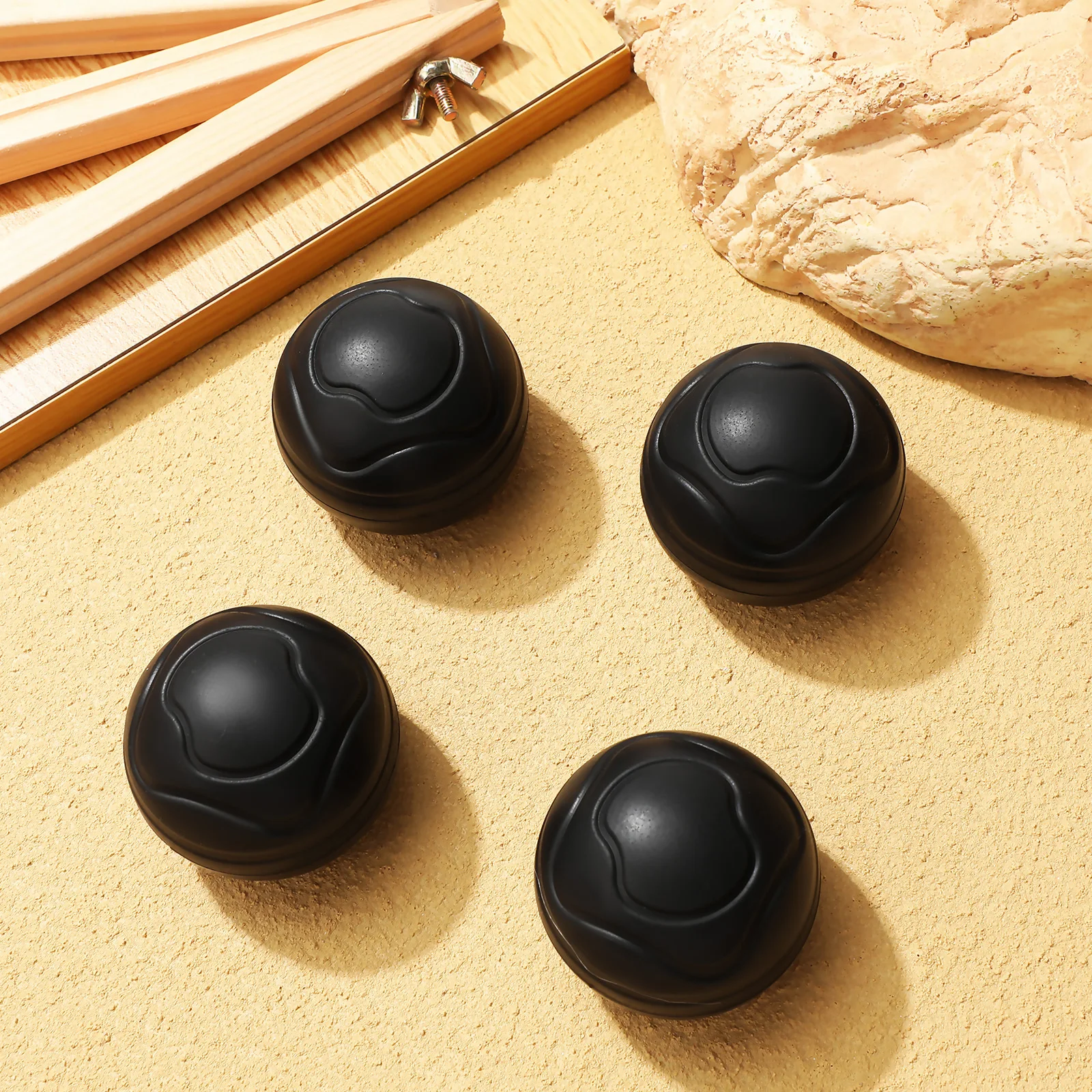 

4Pcs Silicone Chair Leg Protectors Floor Covers Furniture Pads Anti-Slip Noise-Reducing Chair Feet Sliders for Wood Floors