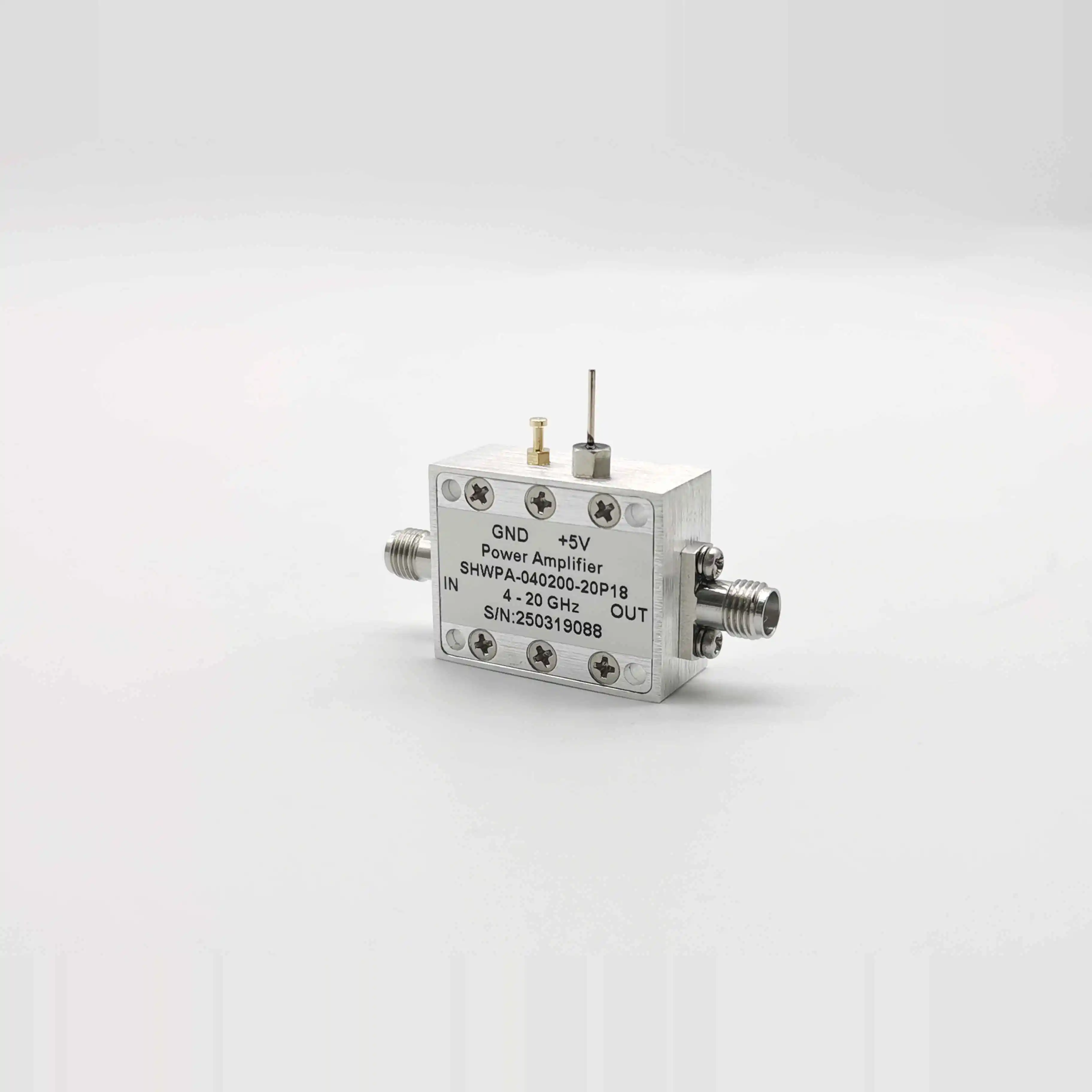 4-20GHz 18dB 20dBm SMA Female C/X/Ku Band RF Wideband Power Amplifier