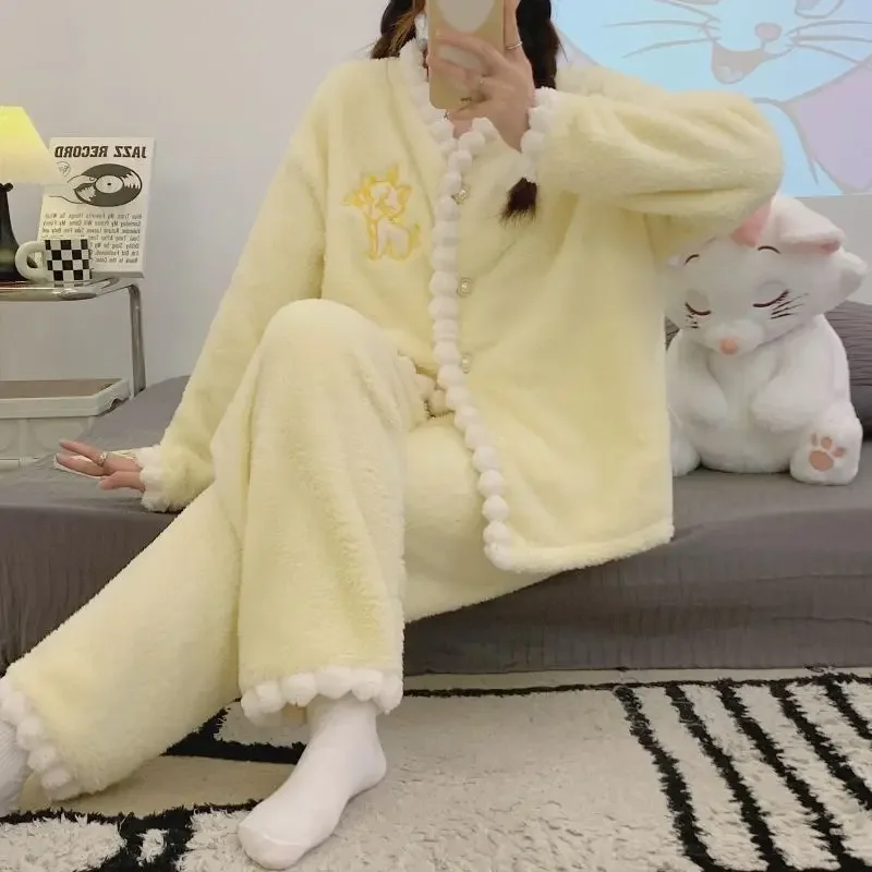 

Long Sleeve Cute Teenage Flannel Homewear Set Women Pajamas Set Pajamas Female Wintertime Coral Fleece Thickening and Fleecing