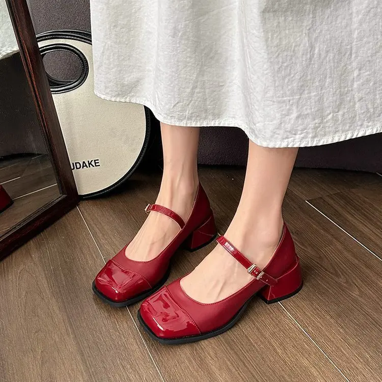 2025 nova moda fivela feminina salto alto primavera outono elegante mary jane sapato confortável vestido vermelho bombas sapatos femininos casuais