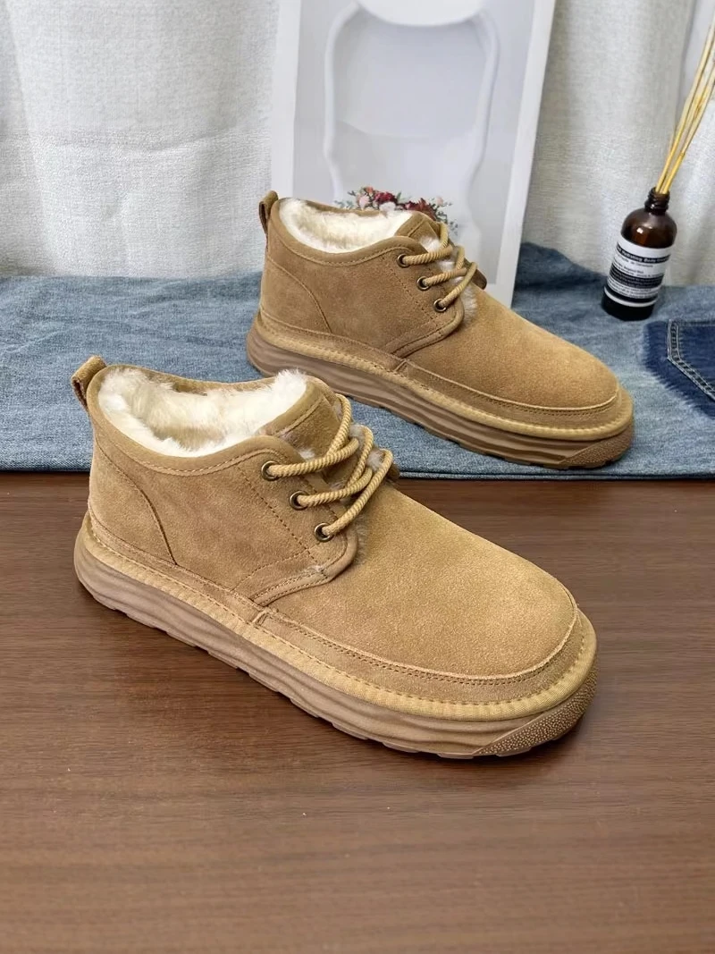 

Thickened Winter Snow Boots Men's Fleece Lined Bread Style Fur Integrated Outdoor Boots for Cold Weather Youth Fashion