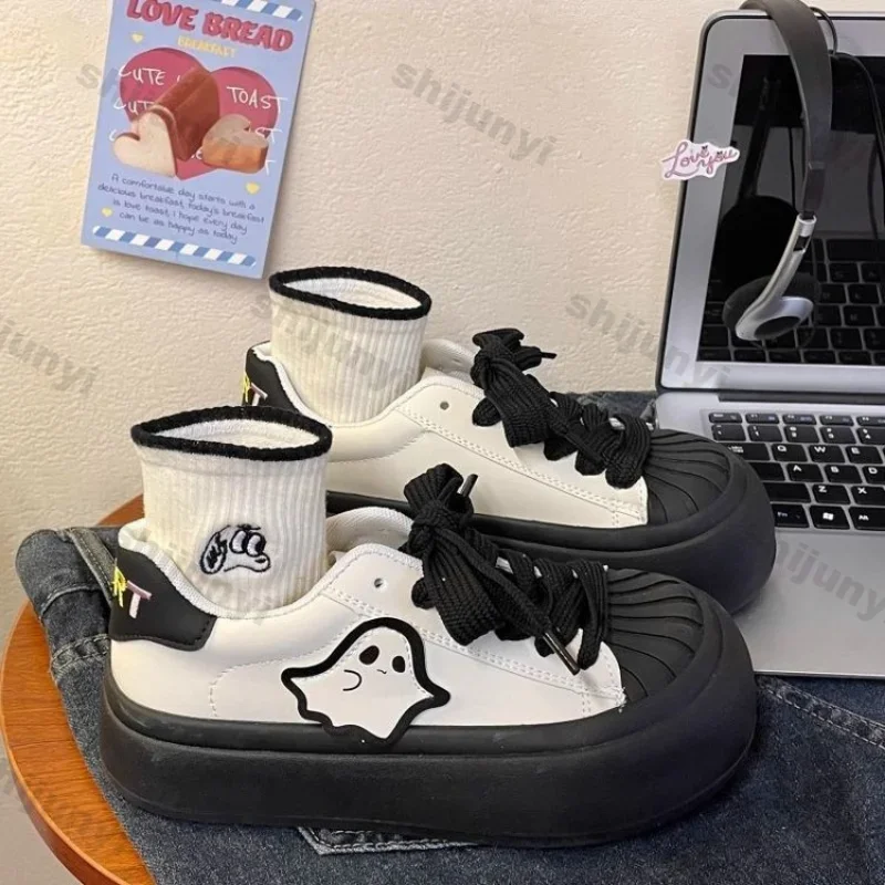 Women\'s Lightweight Platform Sneakers Fashion Design Lace Up Outdoor Sports Shoes for Women Comfortable Non Slip Casual Sneakers