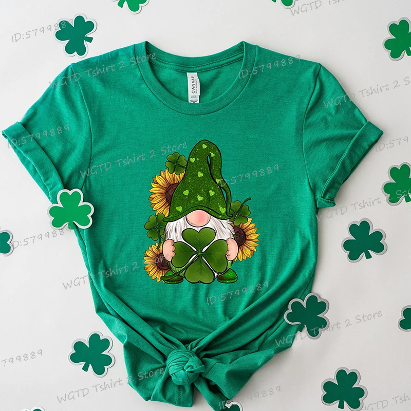 St Patrick's Day Gnomes Shirt Flower Clover Graphic T Shirts Women Funny Cute Gift Happy St Patrick's Day Short Sleeve T-shirt