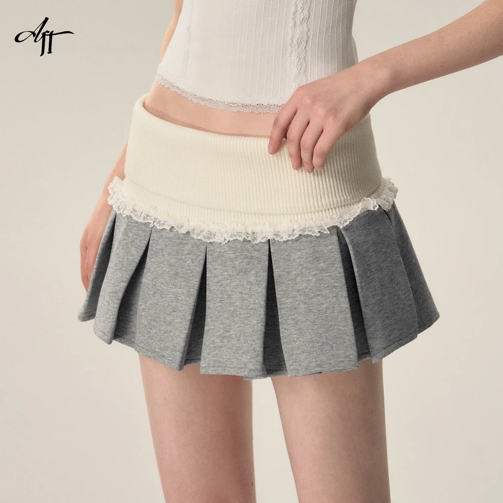 High Quality Hot Selling High Waisted Knitted Lace Patchwork Pleated Skirt Women College Style Skirt Short Skirt Wholesale 2025