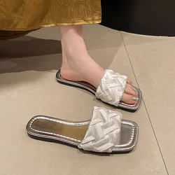 Shoes Ladies' Slippers Rubber Flip Flops Luxury Slides Multicolored Sandals Med Platform Slipers Women Hawaiian Soft Designer Fl