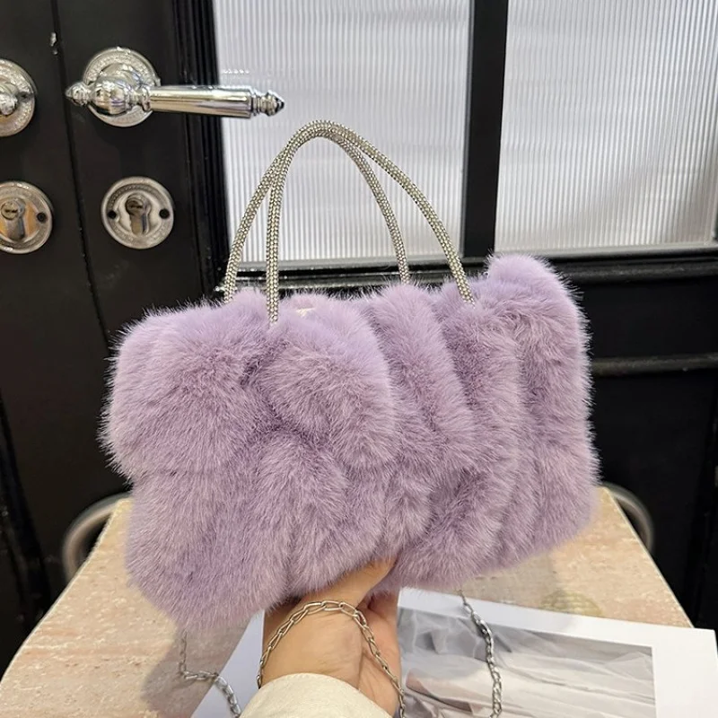 

Stylish Leather Shoulder Bag For Women: Famous Designer Inspired Elegant Handbag, Versatile Crossbody Ladies Purse