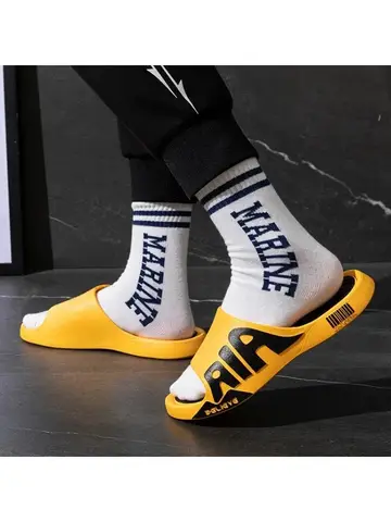 Men's Slippers Mute EVA Soft Outdoor Beach Slides Flat Unisex Slippers Non-slip Soft Flip Flops Male Thick Sole Anti-slip Shoes