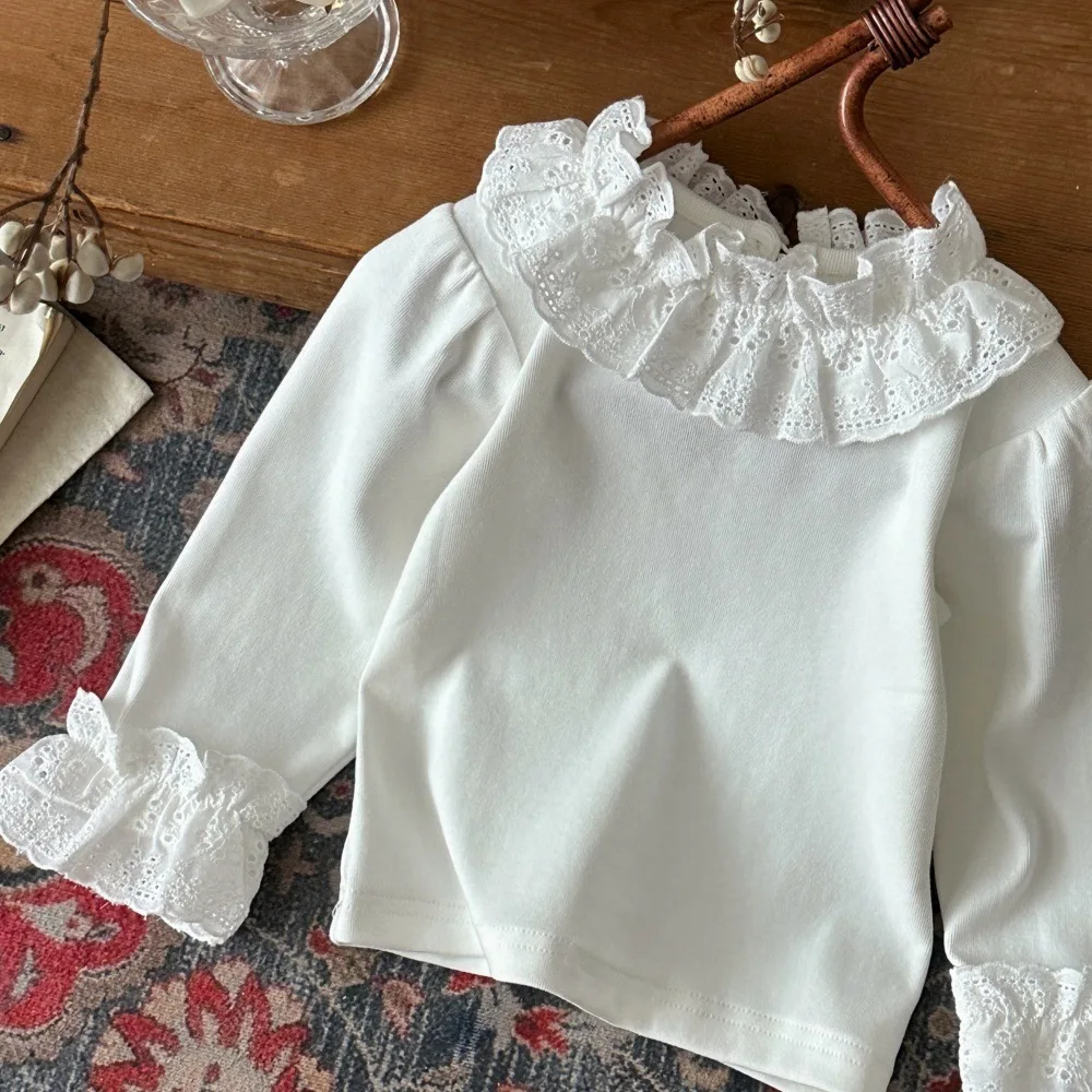 2026 Autumn Baby Girls Blouse Turtleneck Infant Long Sleeve Base Shirt Fashion Baby Girls White Shirt