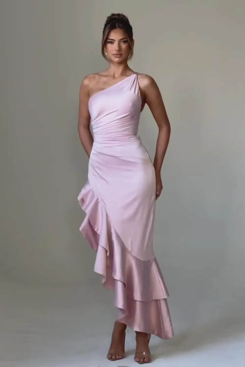 

Women's Ruffles Satin Prom Dress for Wedding Long Bridesmaid Dresses with Slit Formal Party Gowns