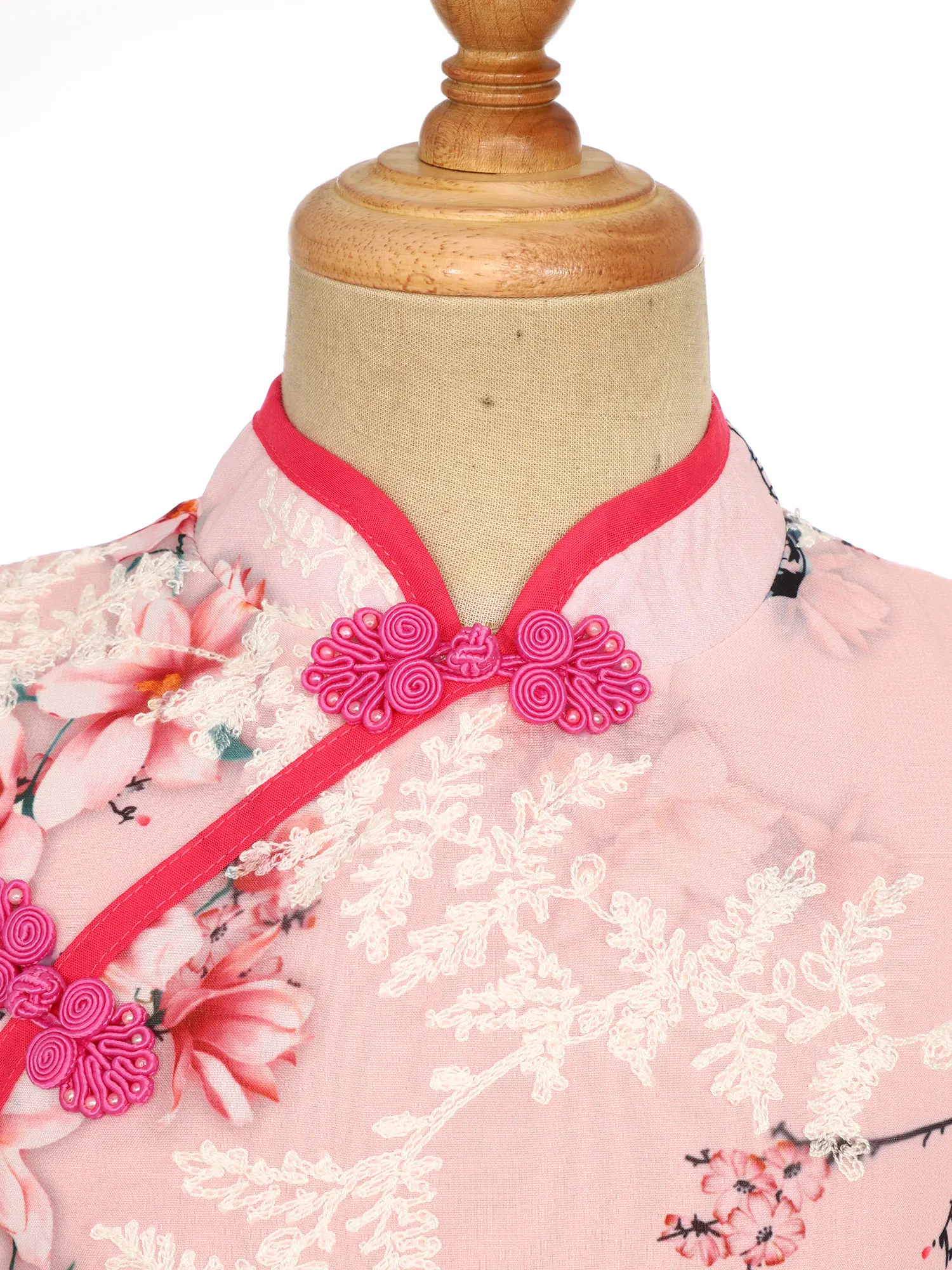 

Kids Girls Cheongsam Chinese Traditional Costume Floral Print Embroidery Cap Sleeves Knot Button Sides Split Double-Layer Dress