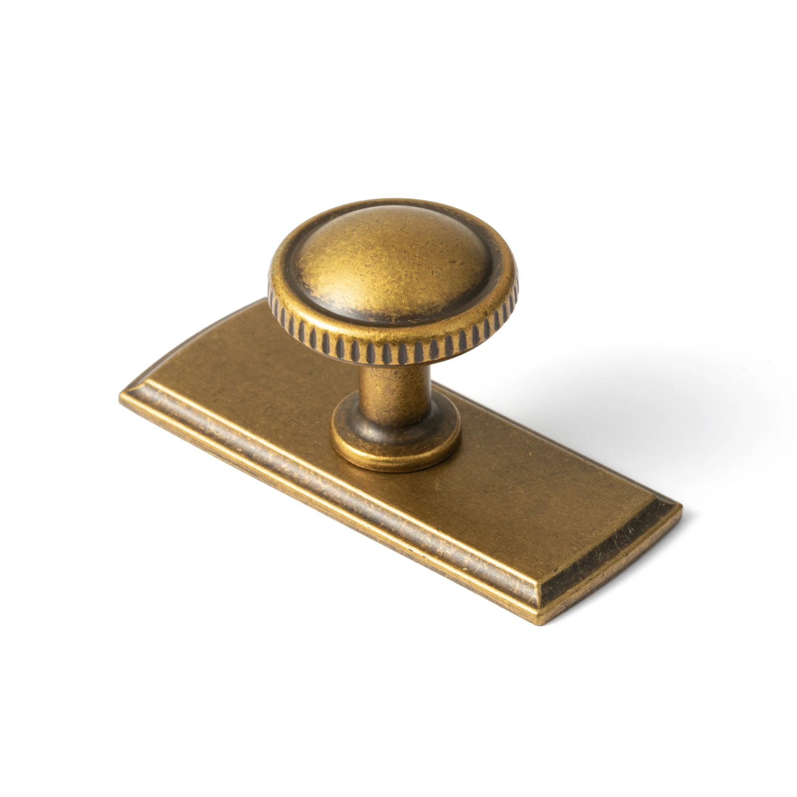 Goo-Ki Antique Brass Cabinet Knobs with Escutcheon Plates, 2-3/4 in, 6 Pack Zinc Alloy Construction, Fluted Dome Grip, Single-Hole Mounting, For Kitchen Cupboards, Bathroom Vanities And Dressers