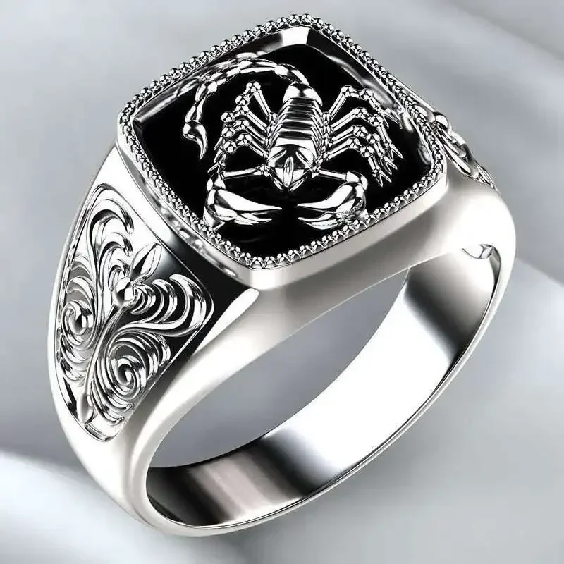 Viking Nordic Mythology Giant Wolf Men Ring Defense Totem Wolf Fashion Hip Hop Rock Unisex Finger Ring Punk Gift