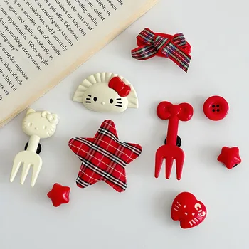 MINISO Hello Kitty Series Zestaw zawieszek do butów do chodaków Ozdoba do sandałów Akcesoria do majsterkowania Śliczne kreskówki Słodki styl Prezenty świąteczne