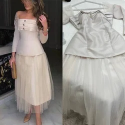 Maßgeschneidertes S-Cocktailpartykleid mit Pailletten und Rüschen, A-Linie, quadratischer Ausschnitt, maßgeschneidertes Anlasskleid, Midi-Kleider