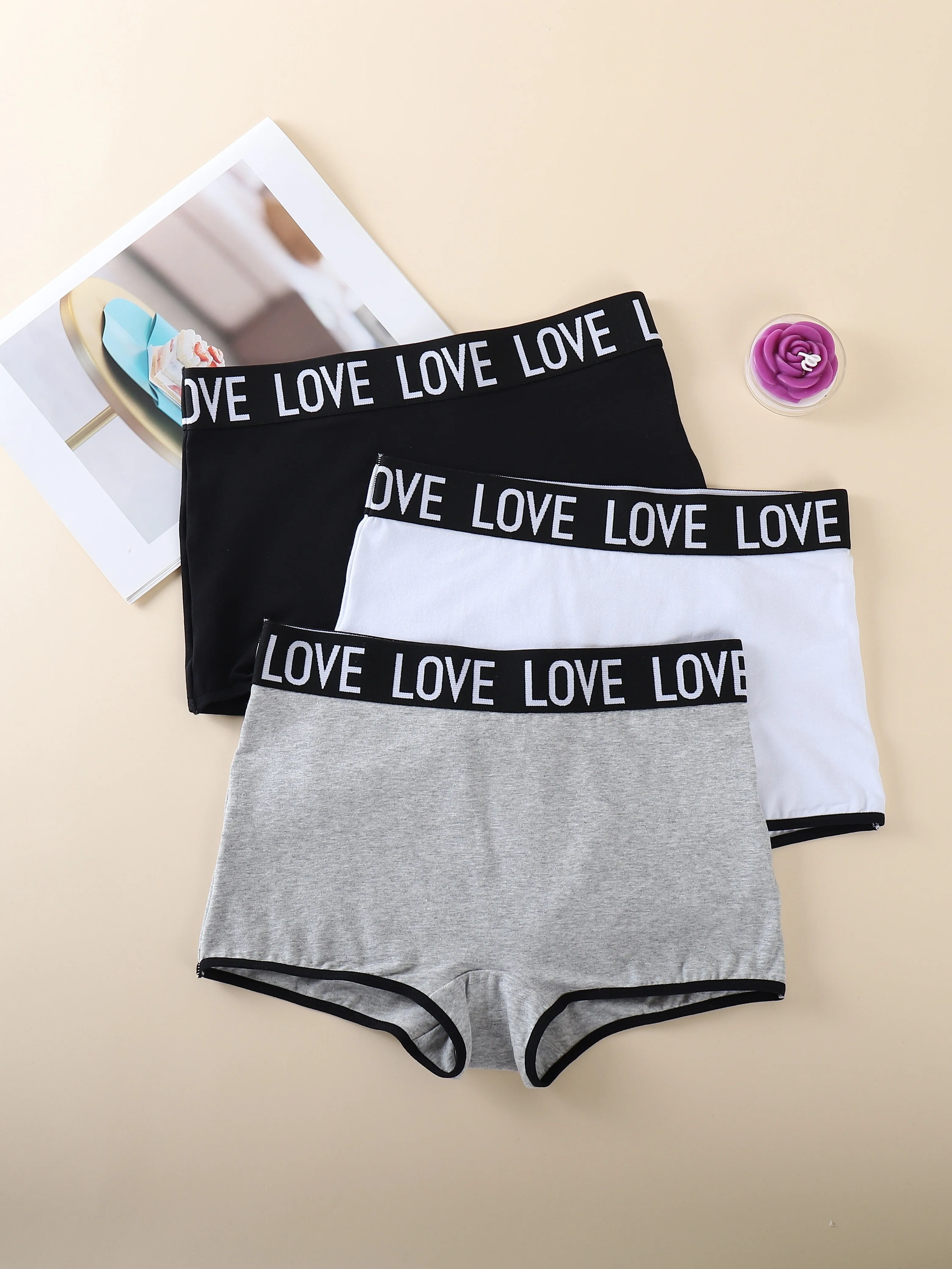 Women's boxer shorts comfortable, healthy, pure cotton simple girl trend letter waistband style breathable sweat-absorbent 3 pcs