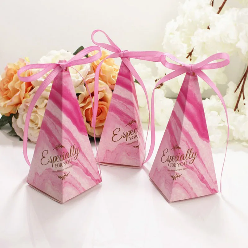 10pcs/lot High end Triangular Pyramid Chocolate Packaging Box Wedding  Dragees Box with Ribbon Gift Boxes for Events