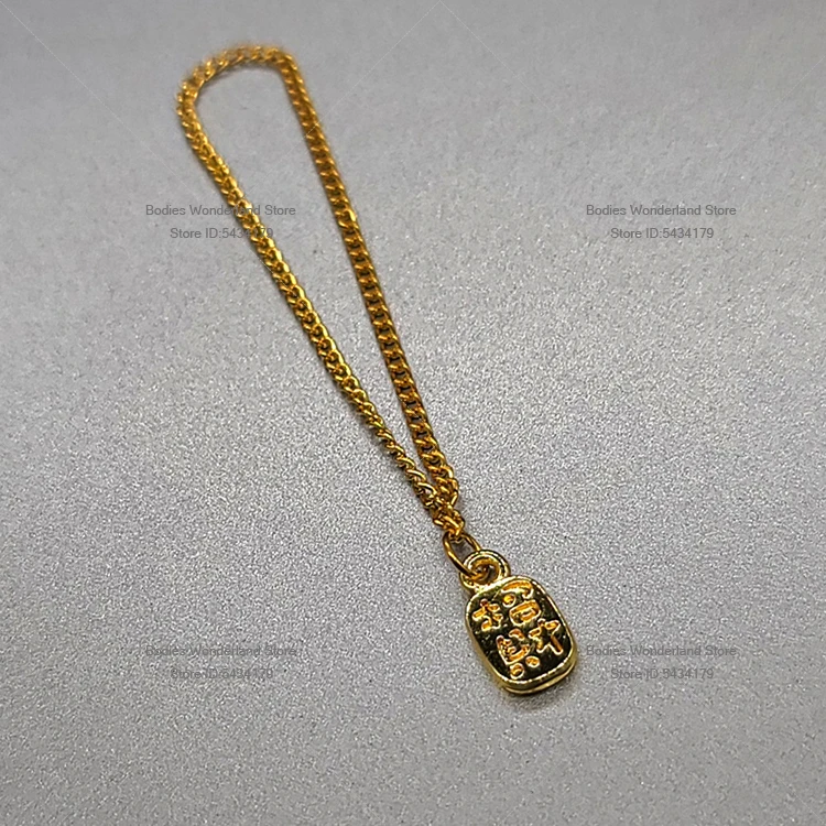 Akcesoria dla figurek żołnierzy 1/6, mini metalowy wisiorek krzyż z diamentami, naszyjnik z motywem miłości, pasuje do figurek akcji TBL BJD o wysokości 12 cali.